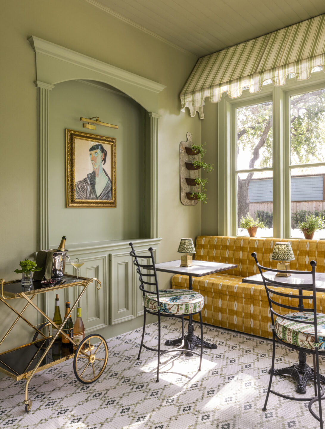 Nylon-Consulting-Pooky-Lighting-Influencer-Markerting-Social-2