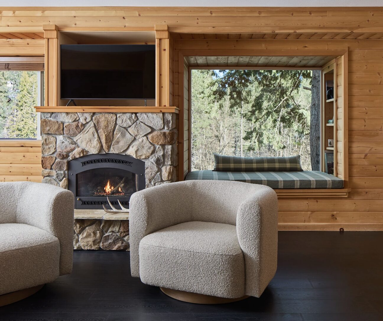 Lighthouse Home & Design